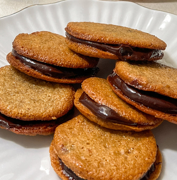 Hot Chocolate Lace Cookies